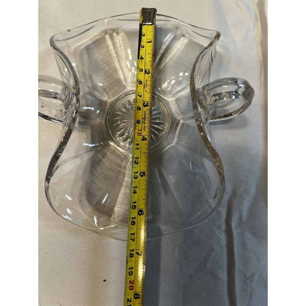 Vintage Clear Pressed Glass Bonbon Dish Double Handled Scalloped Candy Bowl 7in - Picture 4 of 6